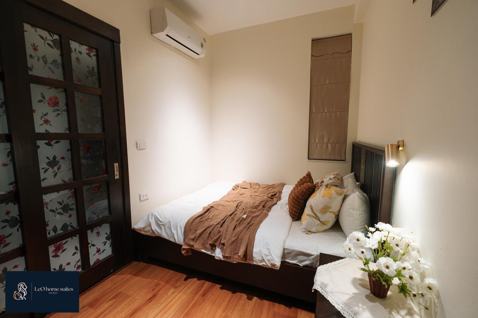 Home Suites -Natural Light -Projector -Spacious - 2Br Incenter Hanoi Kültér fotó