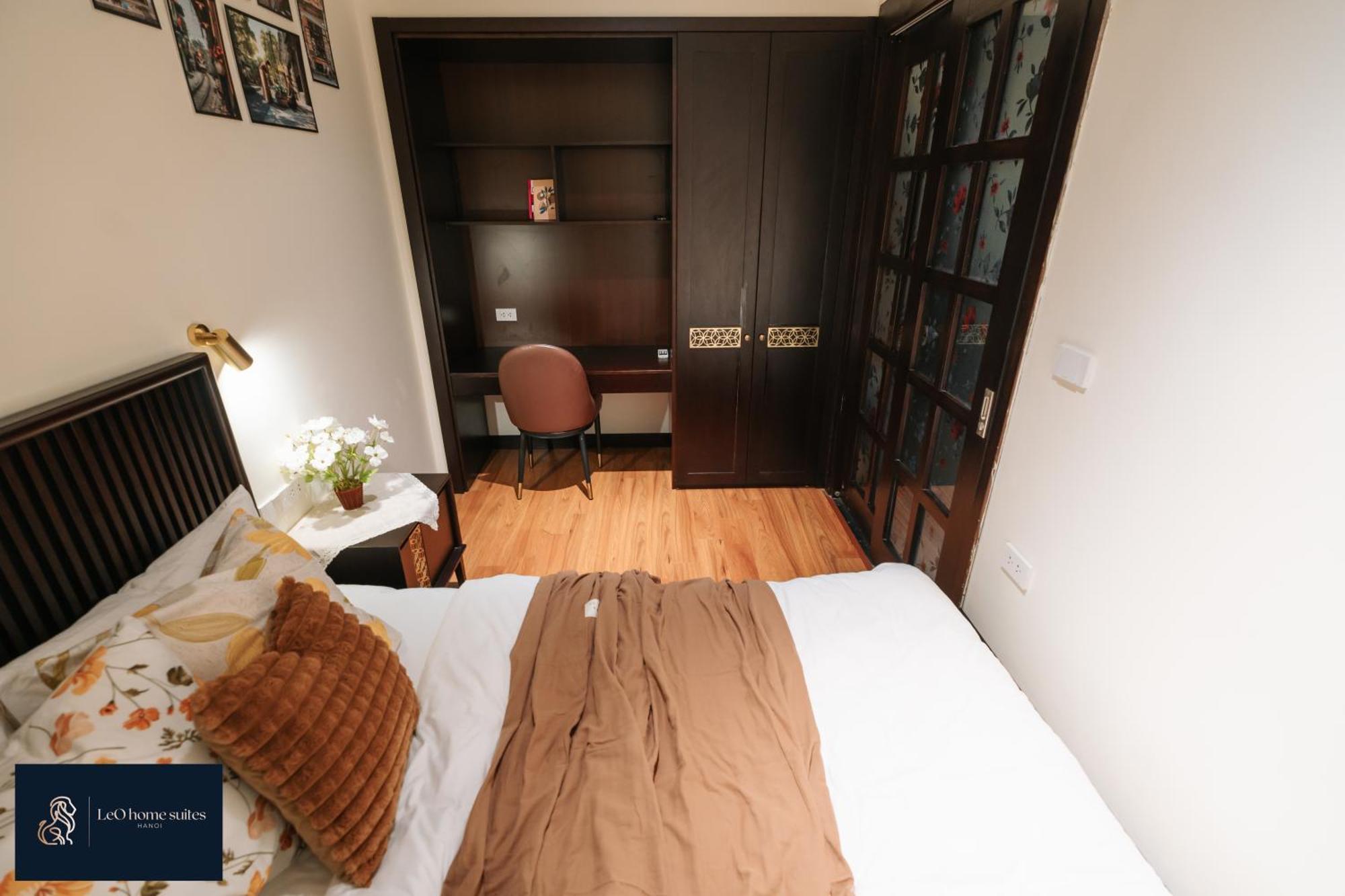 Home Suites -Natural Light -Projector -Spacious - 2Br Incenter Hanoi Kültér fotó